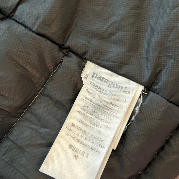 Women's Patagonia Down Sweater Jacket - Picture 5 of 8